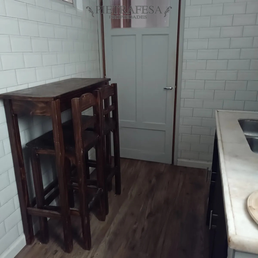 Apartamento ID.13857 - Apto en venta sobre avenida, 4 dormitorios, 2 baños- Centro