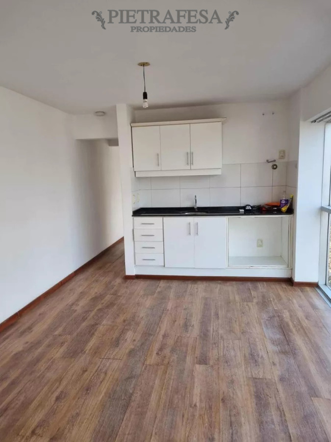 Apartamento ID.8161 - Monoambiente con renta en venta- Paraguay-Centro