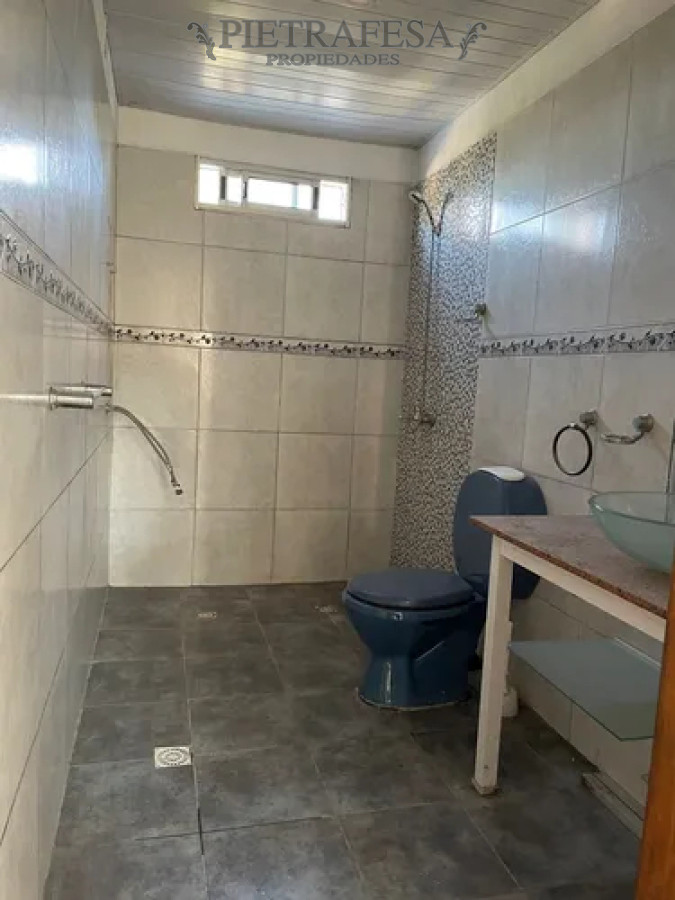 Apartamento ID.13899 - Apartamento en alquiler, 3 dormitorios, 2 baños. Colon.