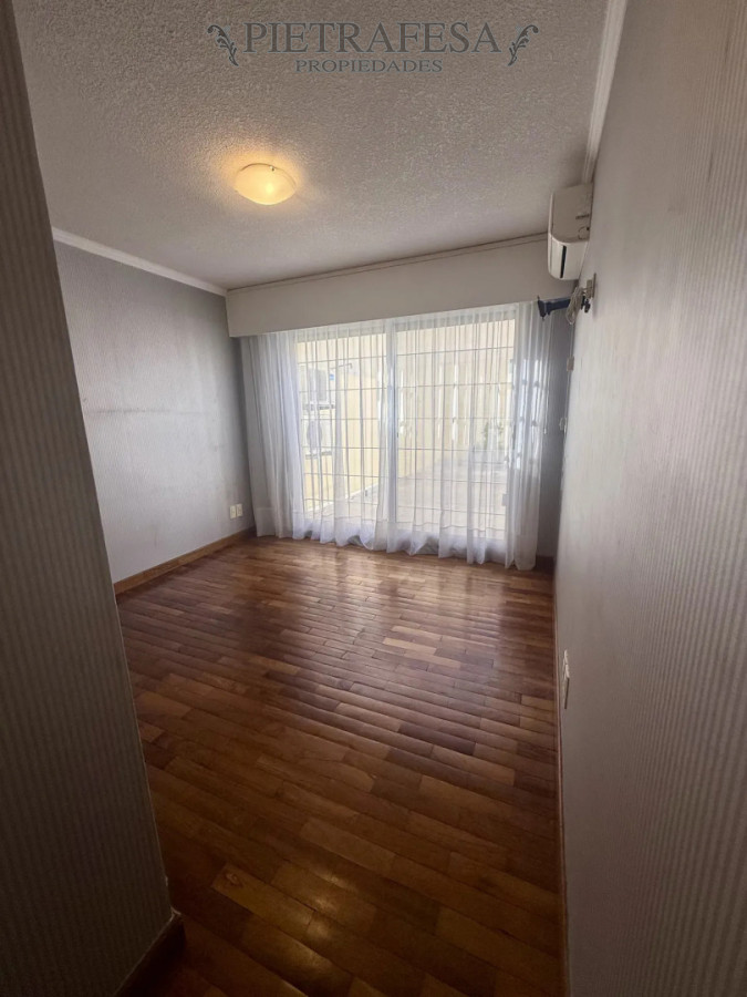 Apartamento ID.15326 - Apartamento en venta, 2 dormitorios, 2 baños, terraza, patio, garaje. Malvin.