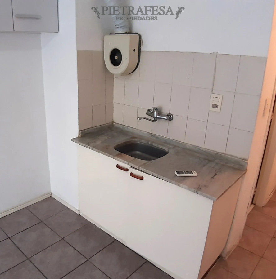 Apartamento ID.16512 - Venta de apartamento, monoambiente, 1 baño CON RENTA . Cordón 