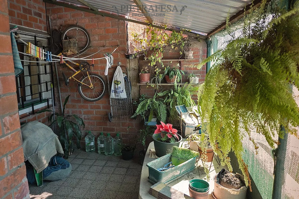 Apartamento ID.8262 - Apartamento en venta 3 dormitorios, 1 baño y terraza con parrillero- Cicerón-Bella Italia