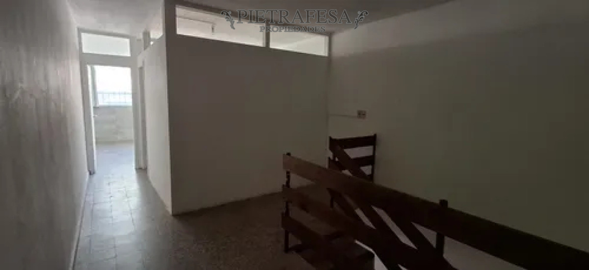 Apartamento ID.13924 - Apartamento en alquiler, 2 dormitorios, 1 baño. Centro.