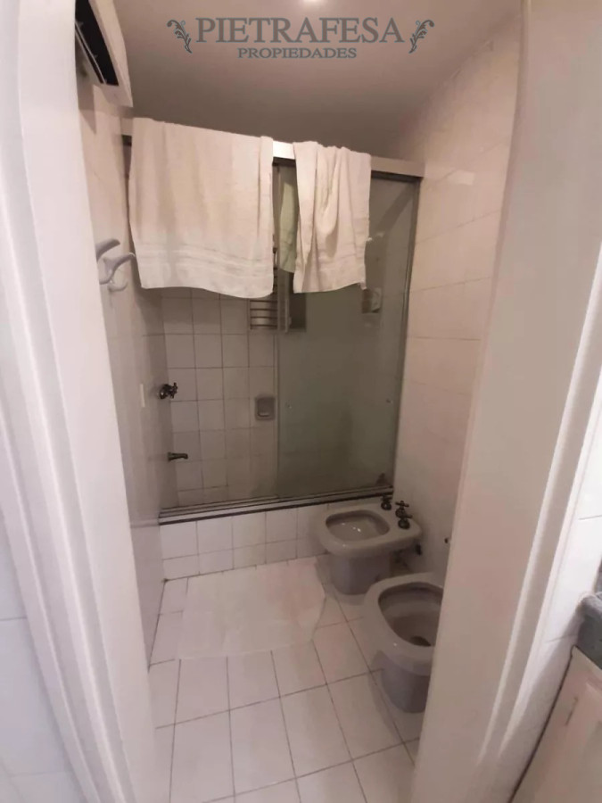 Apartamento ID.7176 - Apartamento en venta, nuda propiedad, 2 dormitorios, 3 baños y garaje-Juan De León -Buceo