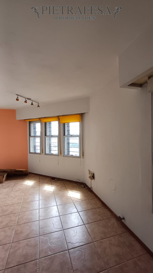Apartamento ID.11023 - Apto en venta 4 dormitorios, 2 baños, balcon- La Blanqueada 