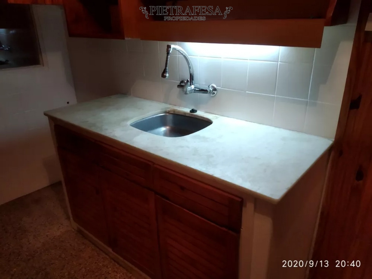 Apartamento ID.8847 - Apartamento en venta, 3 dormitorios, 1 baño. García de Zuñiga, Punta Carretas.