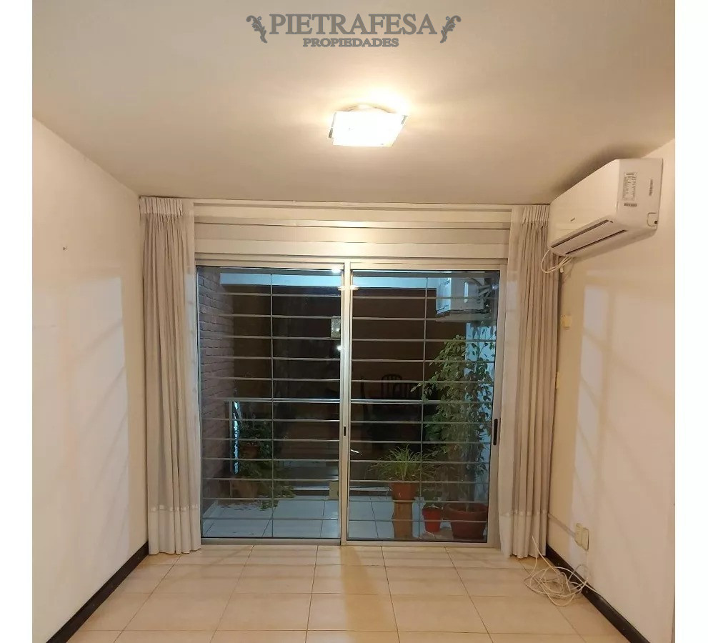 Apartamento ID.12343 - Apto en venta con renta 3 dormitorios, 2 baños, garaje-Centro