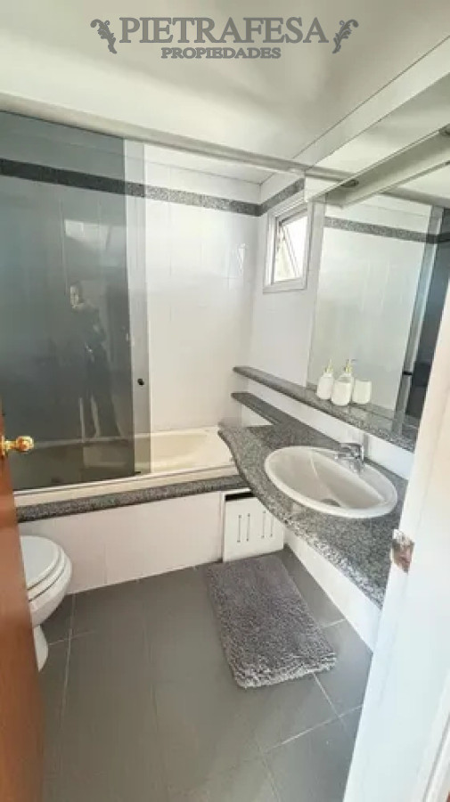 Apartamento ID.13820 - Apartamento en Torres Náuticas - amueblado, 3 dormitorios, 2 baños, terraza, garaje. Pocitos.