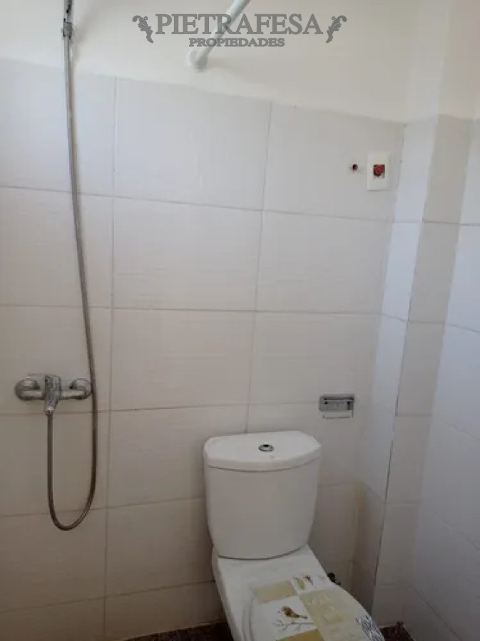 Apartamento ID.13415 - Apartamento en alquiler, 1dormitorio, 1baño, patio. Belvedere.