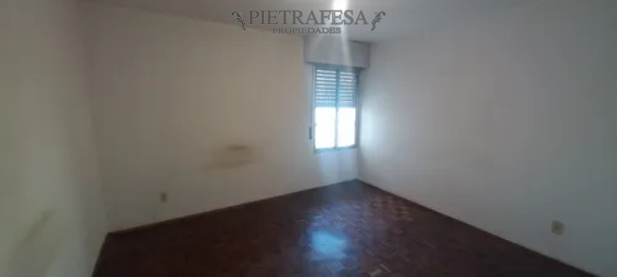 Apartamento ID.13645 - Apartamento en alquiler, 3dormitorios, 2baños, balcón, terraza lav. Cordón. 