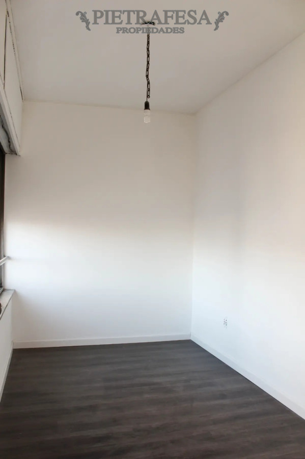 Apartamento ID.7198 - Apartamento en venta 3 dormitorios, 3 baños y garaje-Avenida Libertador- Centro
