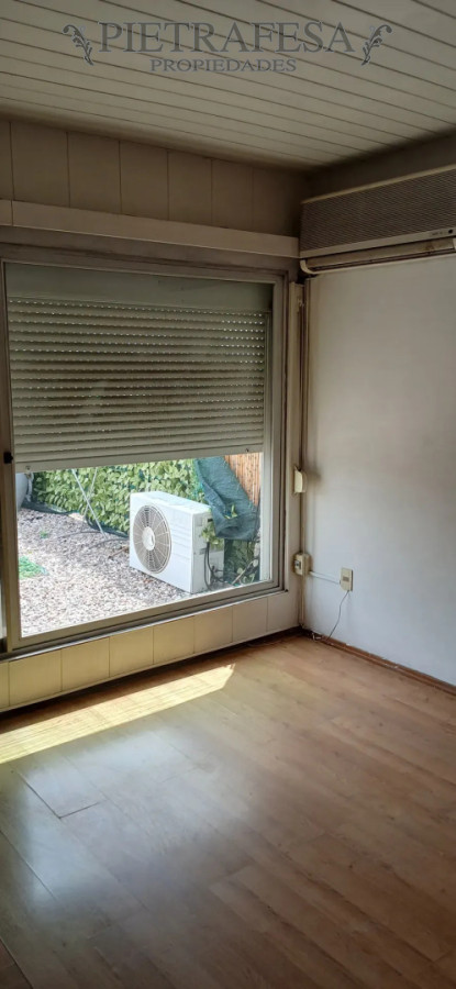 Apartamento ID.2291 - Apartamento en venta 1 dormitorio 1 baño y patio-18 de Julio-Centro