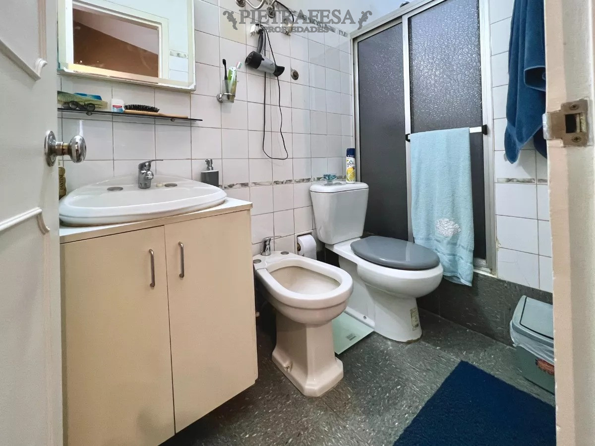 Apartamento ID.8262 - Apartamento en venta 3 dormitorios, 1 baño y terraza con parrillero- Cicerón-Bella Italia