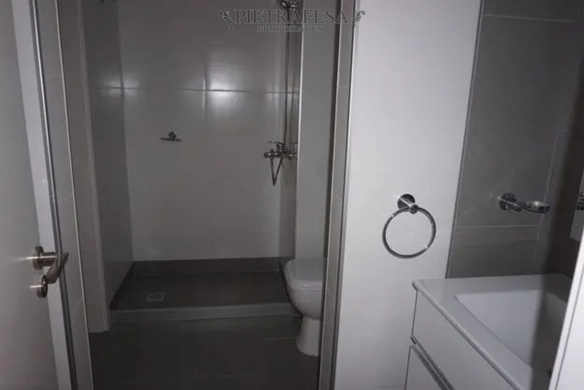 Apartamento ID.10443 - Apto con renta, 1 dormitorio, 1 baño-Barrio Sur