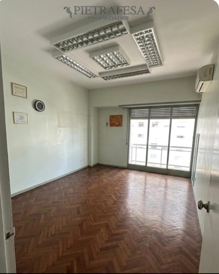 Apartamento ID.16035 - ¡EXCELENTE OPORTUNIDAD SOBRE AV. DEL LIBERTADOR!