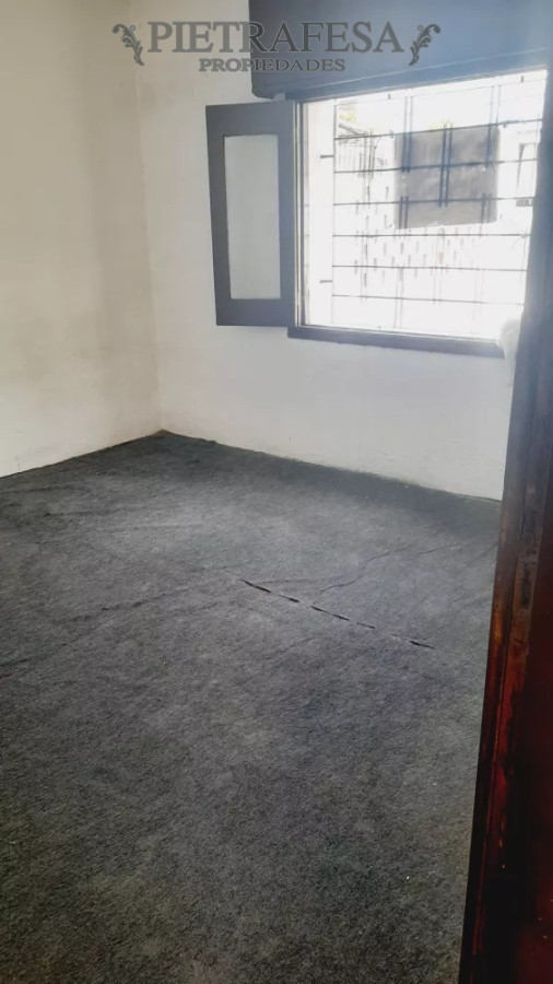 Apartamento ID.12158 - Apto en alquiler, 1 dormitorio, 1 baño, patio, Cerrito.