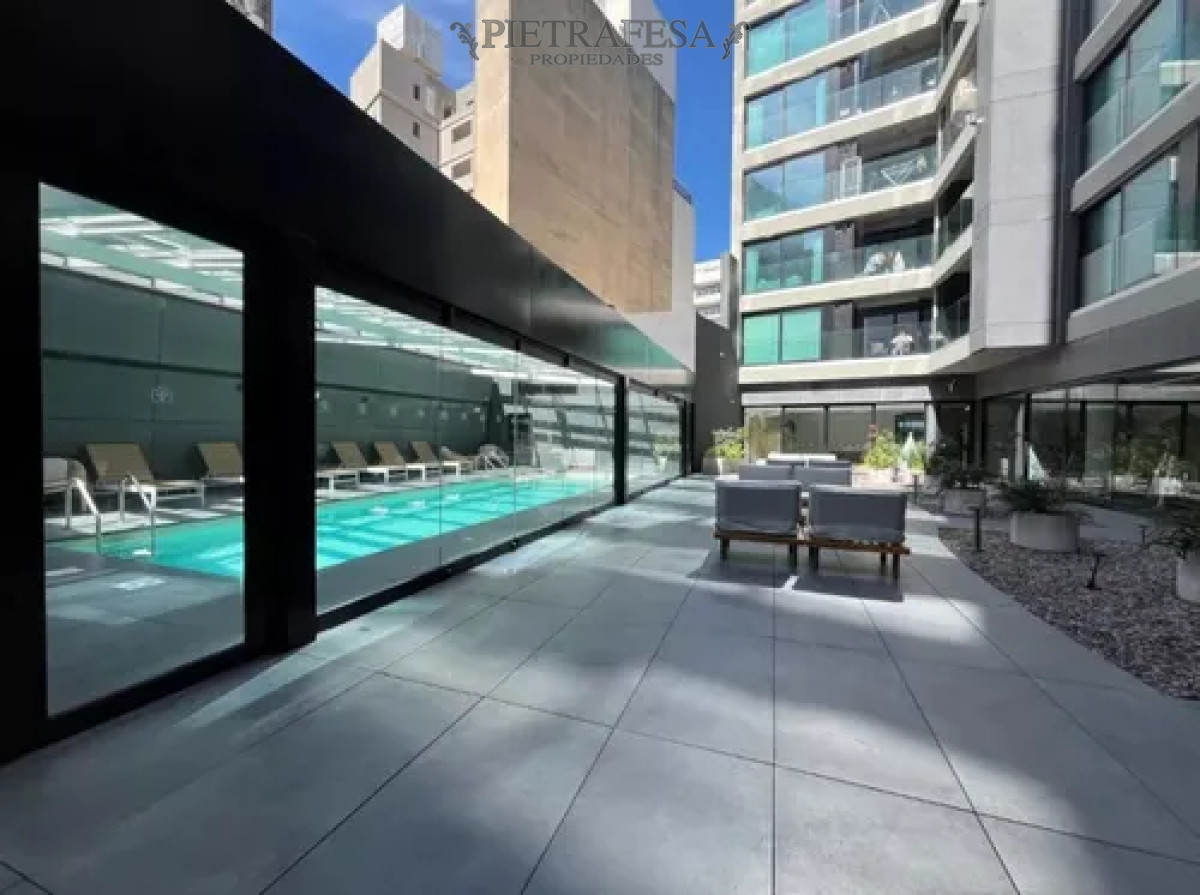 Apartamento ID.13272 - Apartamento en alquiler, 2dormitorios, 2baños, terraza, garaje. Punta Carretas.