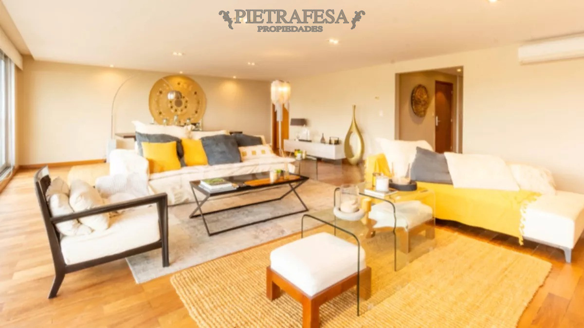 Apartamento ID.12542 - Apto en venta con renta, 3 dormitorios, terraza, garaje-Pocitos 