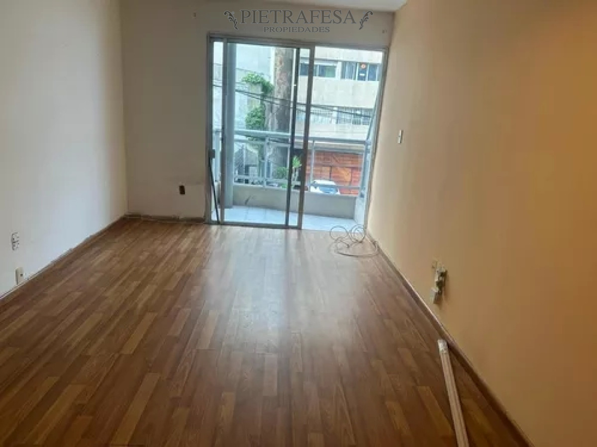 Apartamento ID.9749 - Apartamento en alquiler, 1 dormitorio, 1 baño. Punta Carretas.