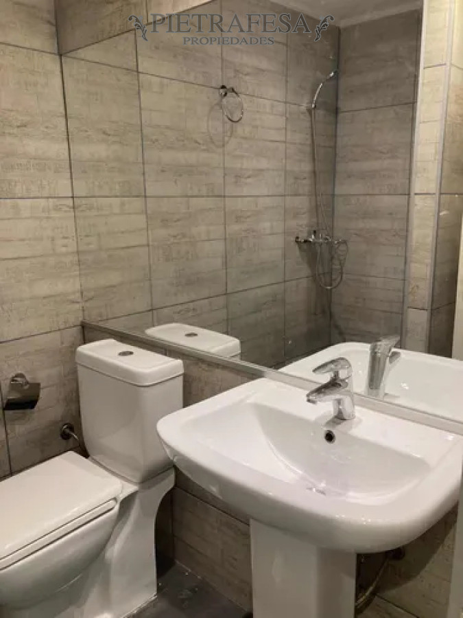 Apartamento ID.13497 - Apartamento en alquiler, monoambiente, 1baño. Centro.