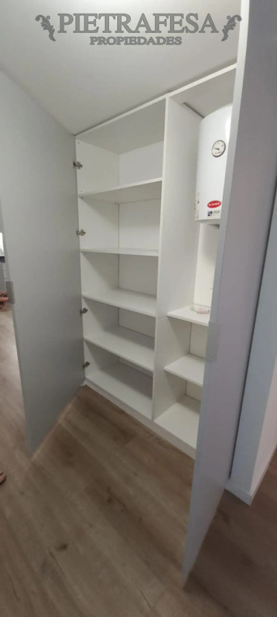 Apartamento ID.15013 - Apartamento en venta, 2 dormitorios, 1 baño, terraza. Centro.