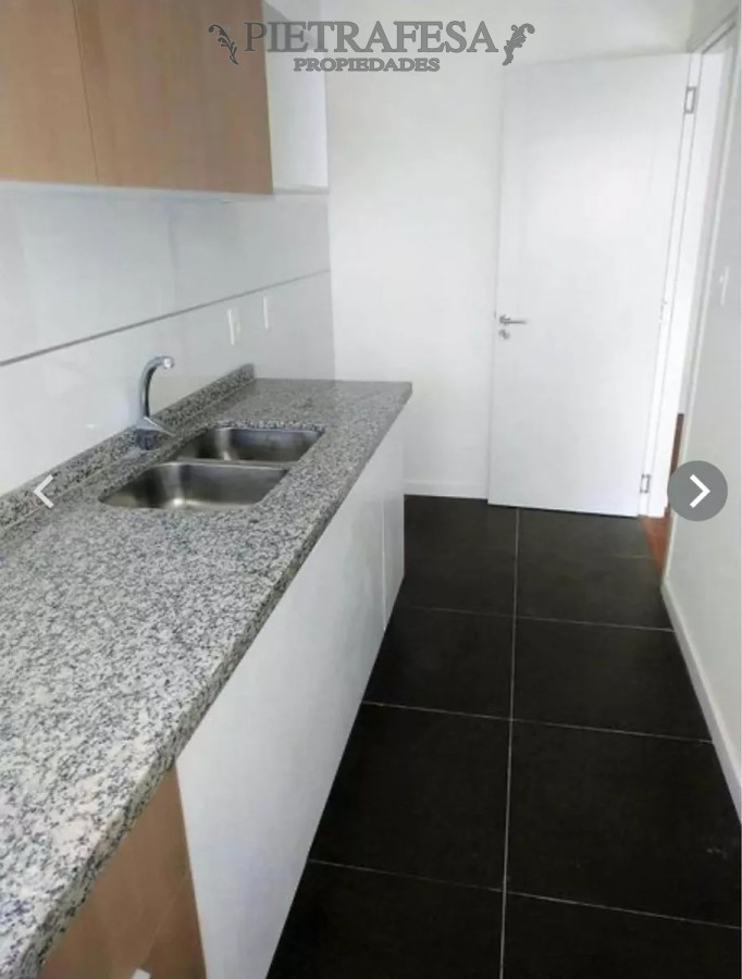Apartamento ID.11982 - Apto en venta 2 dormitorios, balcón, garaje- Cordón 