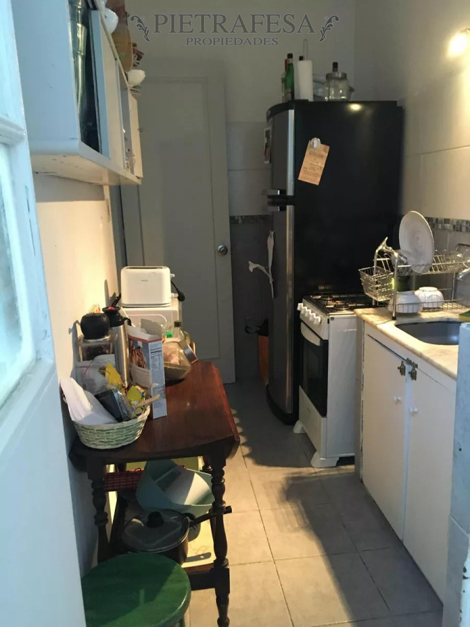 Apartamento ID.12090 - Apto en venta con renta 2 dormitorios, 1 baño -Punta Carretas