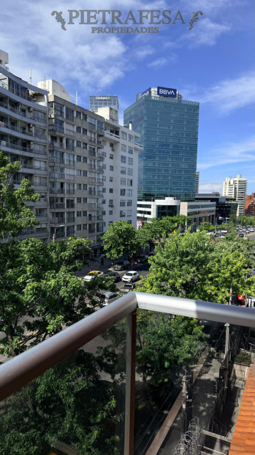 Apartamento ID.14487 - Apartamento en alquiler, monoambiente, 1 baño, balcón. Pocitos.