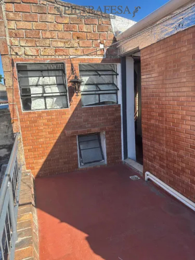 Apartamento ID.13910 - Apartamento en alquiler, 2dorm, 1 baño. La Teja.