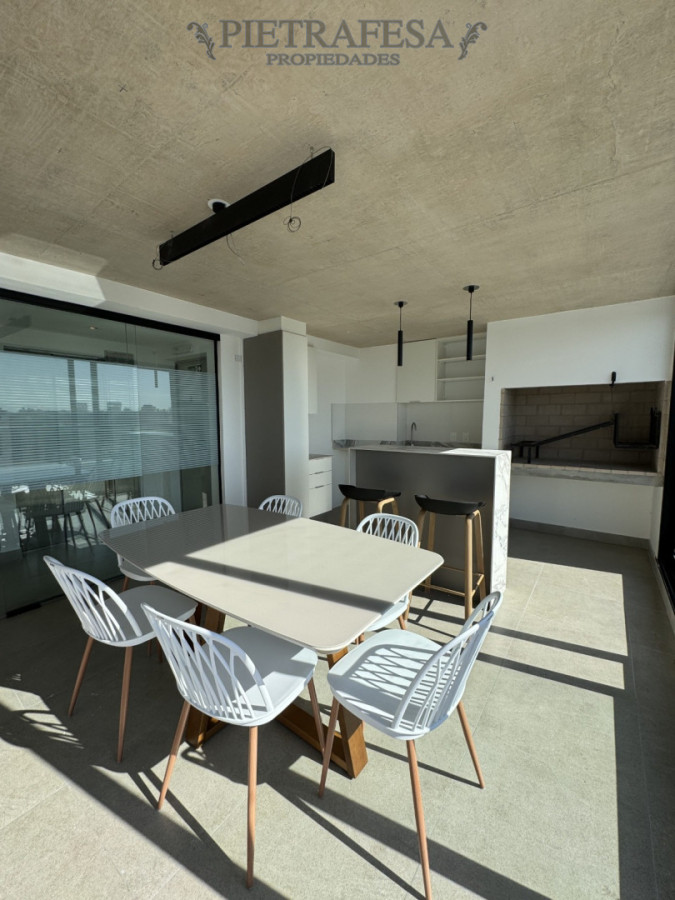 Apartamento ID.14122 - EDIFICIO BULL POCITOS - Avda. Soca y Gestido. 1Dormitorio - CON RENTA