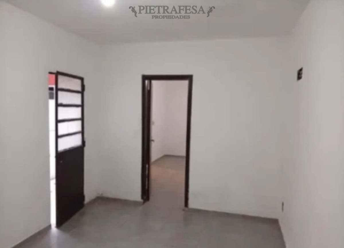 Apartamento ID.16342 - Apartamento en alquiler, 1 dormitorio, 1 baño, patio. Sin gastos comunes. Union.