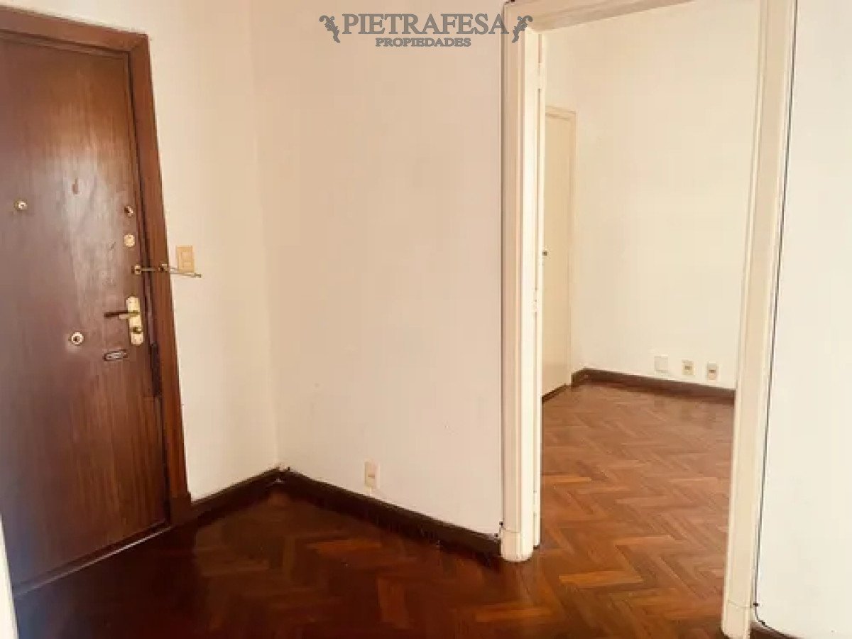 Apartamento ID.14028 - Apartamento en alquiler, 4 dormitorios, 3 baños, terraza lav, garaje. Cordón.