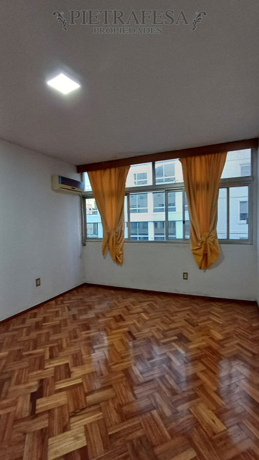 Apartamento ID.13498 - Apartamento en alquiler, 1dormitorio, 1baño. Cordón.