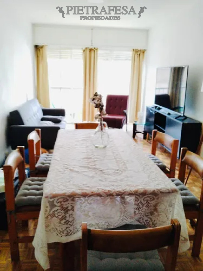 Apartamento ID.13903 - Apartamento en alquiler, 3 dormitorios, 2 baño, balcón, garaje. Cordón.