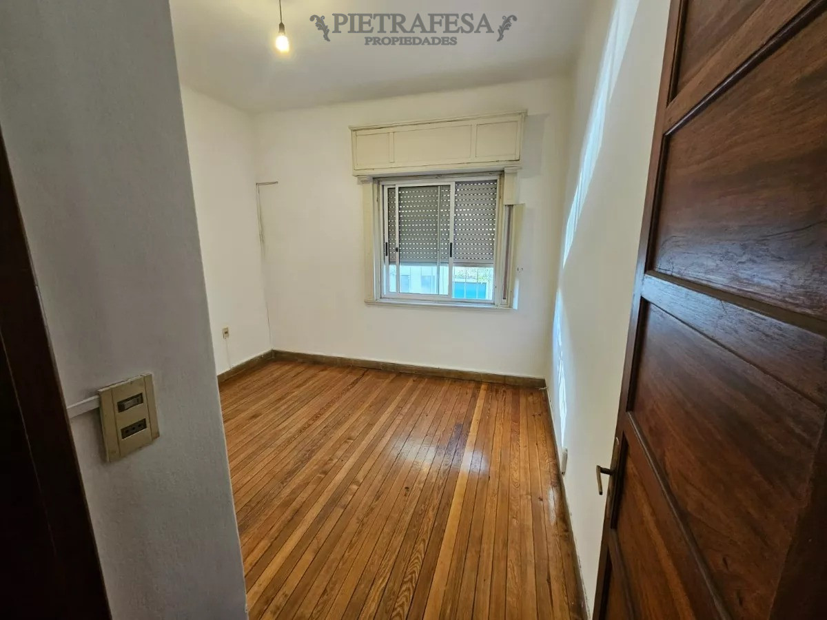 Apartamento ID.12205 - Ph en venta 3 dormitorios, 2 baños, azotea- La Blanqueada