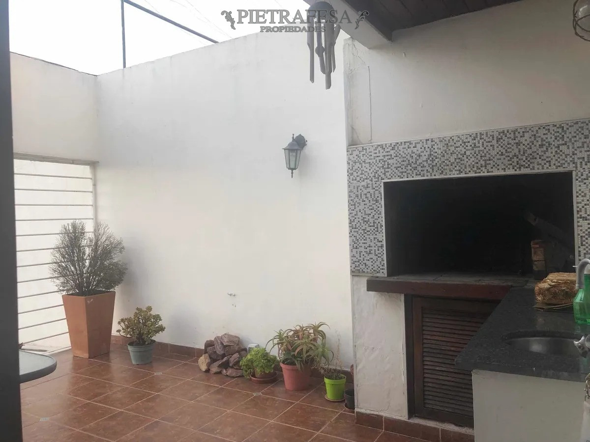 Apartamento ID.4000 - Apartamento Penthouse en venta - 4 dormitorios - 4 baños - garaje x 2 - Chucarro -Pocitos
