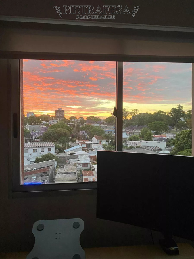 Apartamento ID.10782 - Apto en venta 2 dormitorios, 1 baño y balcón-Malvin 