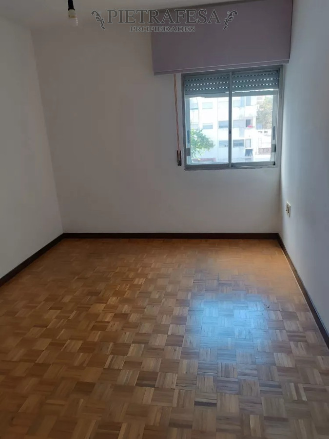Apartamento ID.13197 - Apto en venta 3 dormitorios, 3 baños, gje-Punta Carretas