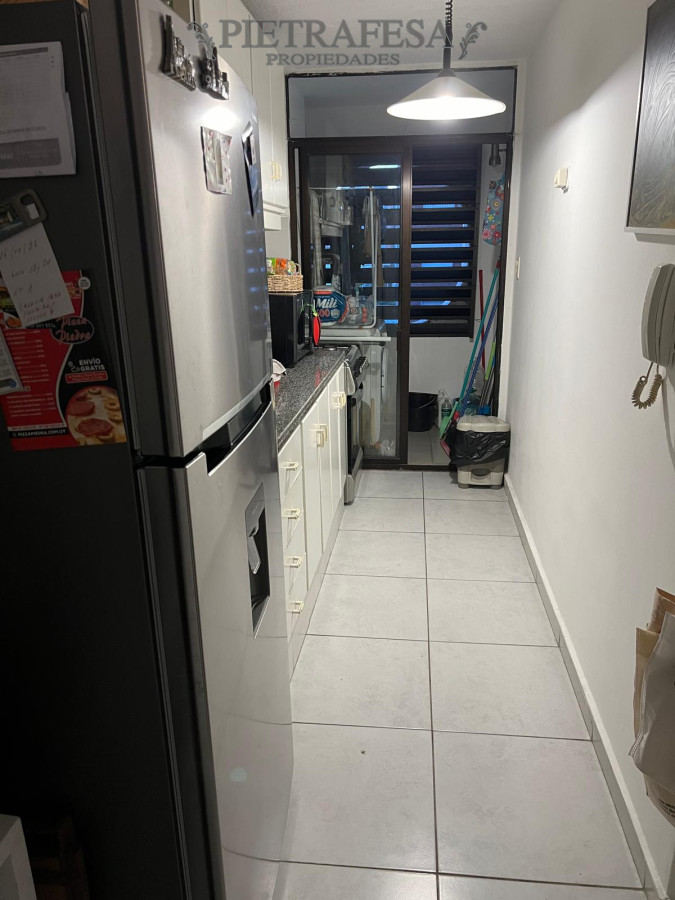 Apartamento ID.13188 - Apartamento en alquiler, 2dormitorios, 1baño, terraza. Pocitos.
