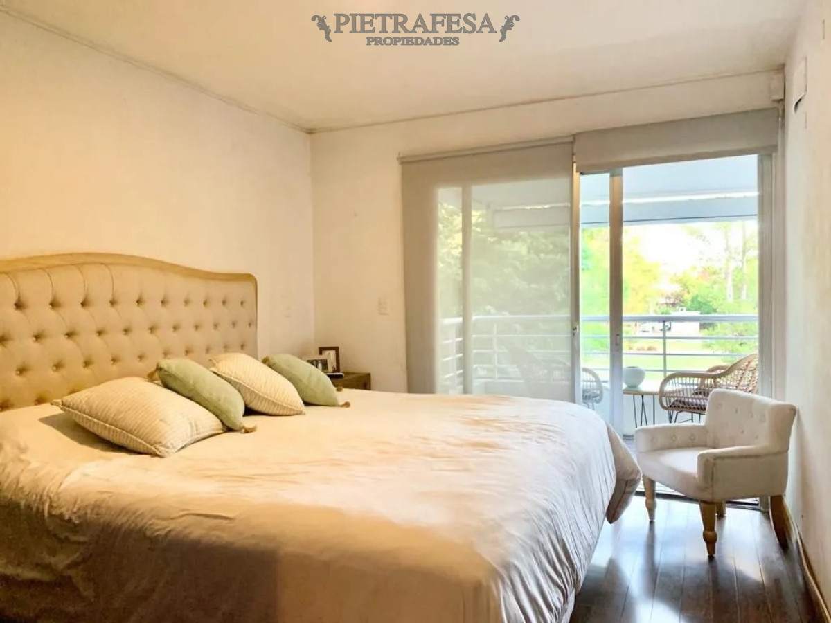 Apartamento ID.13850 - Imperdible apto en venta 2 dormitorios, 2 baños, gje- Carrasco