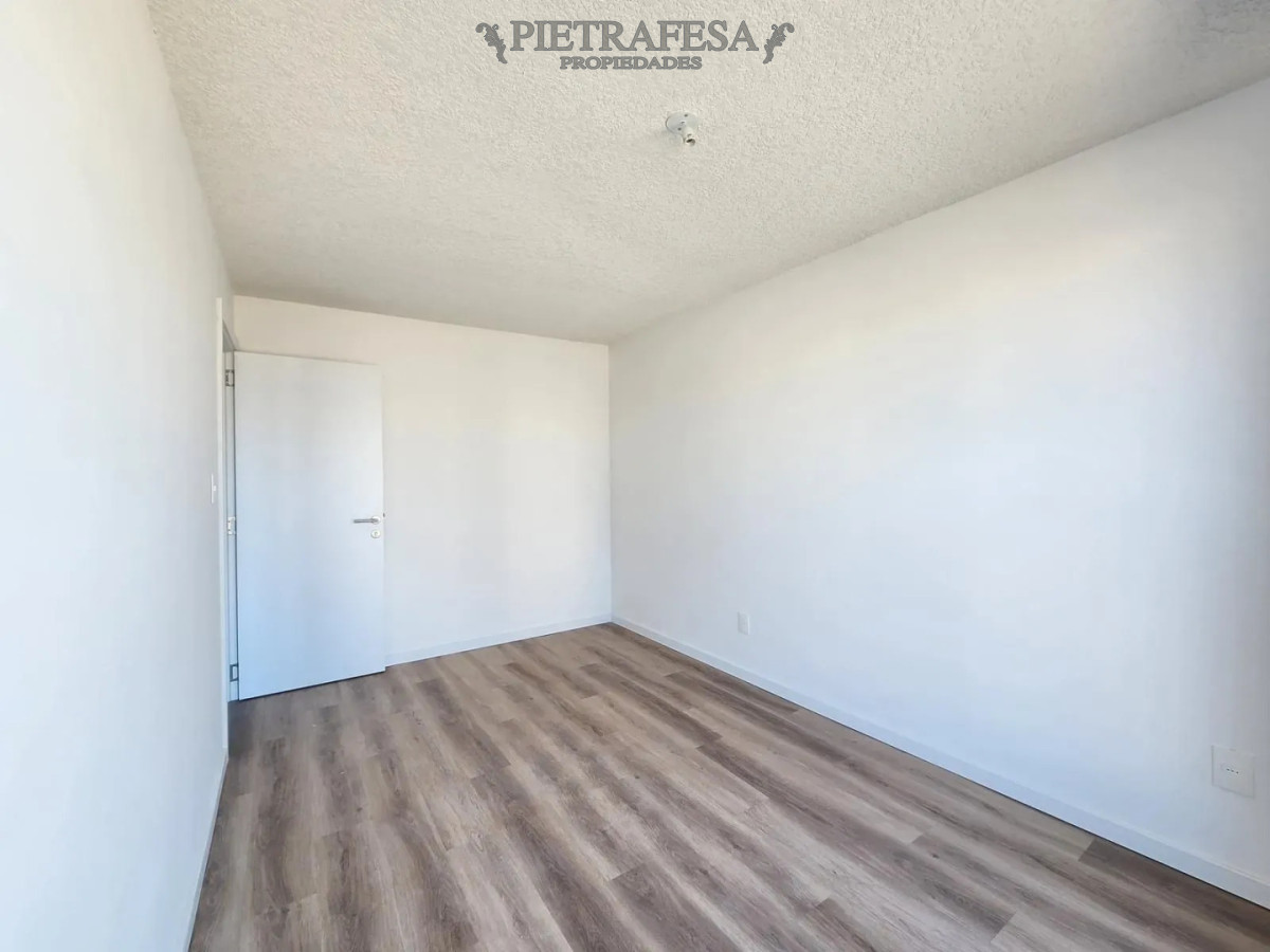 Apartamento ID.15372 - Apartamento en venta, 1 dormitorio, 1 baño, terraza, garaje. La Blanqueada.