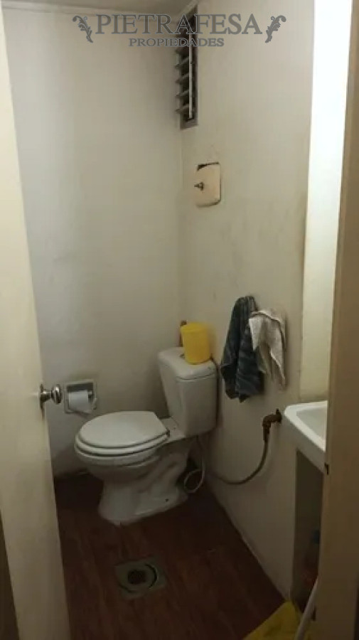 Apartamento ID.13578 - Apartamento en alquiler, monoambiente, 1baño. Ciudad Vieja.