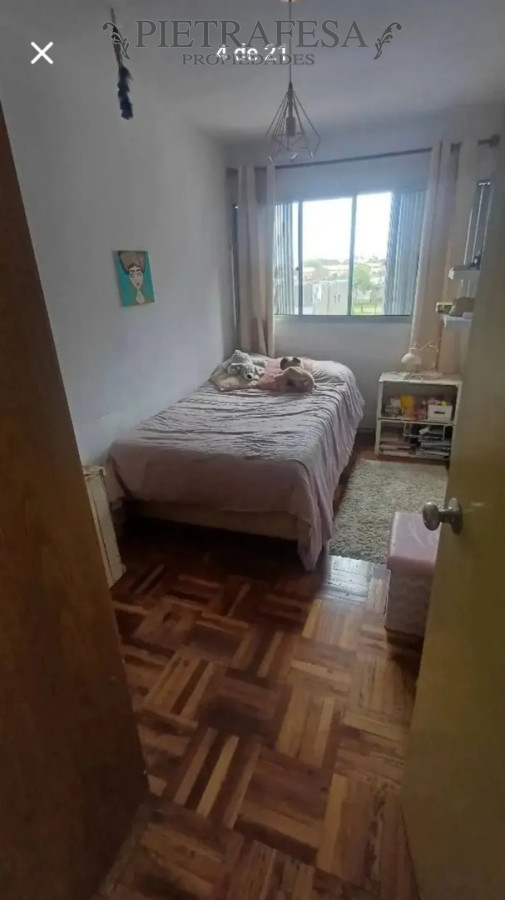 Apartamento ID.15729 - Apartamento en venta con renta, 3 dormitorios, 1 baño, terraza lavadero, estacionamiento. Malvin Norte.