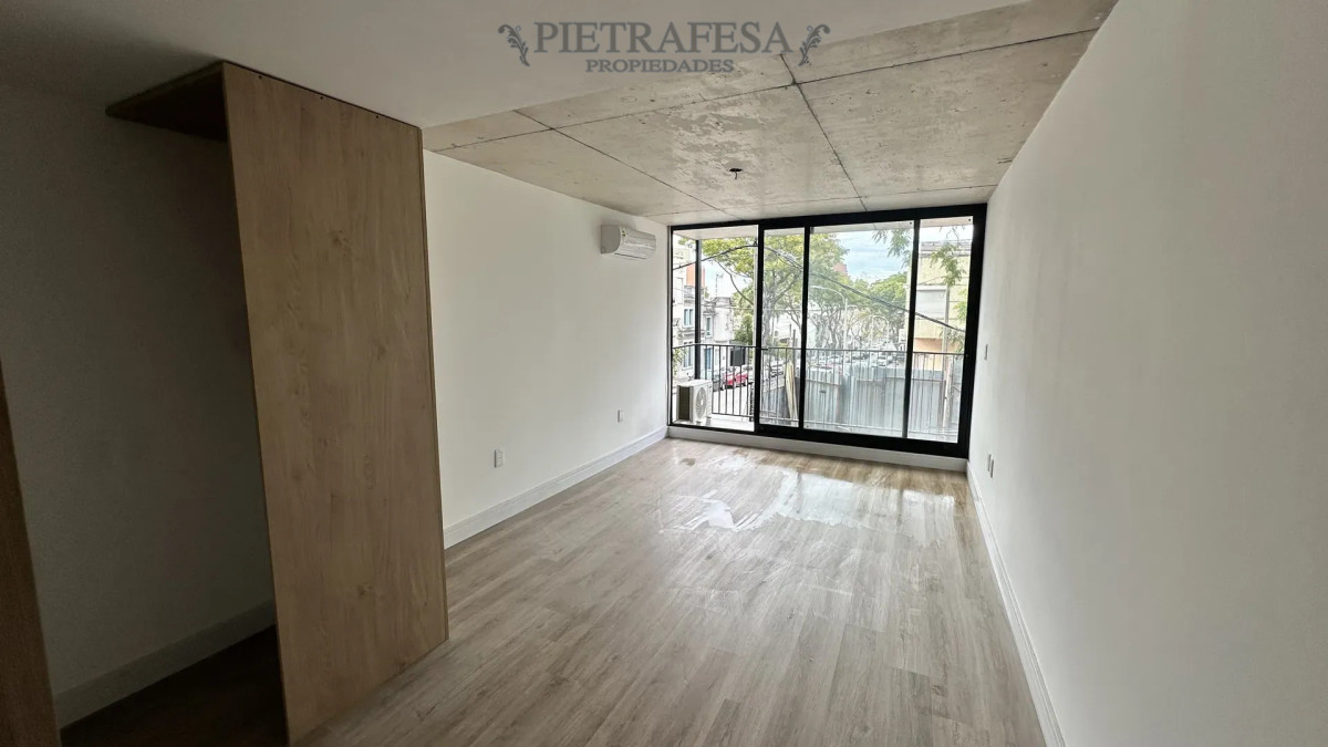 Apartamento ID.15691 - Apartamento en venta, monoambiente, 1 baño, terraza. Gastos bajos. Pocitos.
