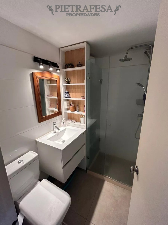 Apartamento ID.12341 - Apto en venta 2 dormitorios, 1 baño-Punta Carretas 