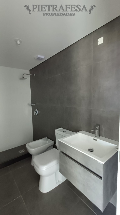 Apartamento ID.14428 - Apartamento de 1 dormitorio con gran Terraza. En Punta Carretas