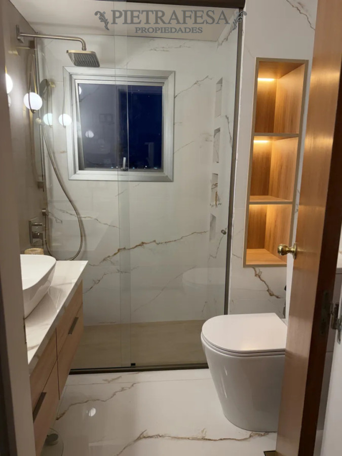 Apartamento ID.14722 - Apartamento en alquiler, 3 dormitorios, 2 baños, terraza, garaje. Amueblado. Puertito Buceo.