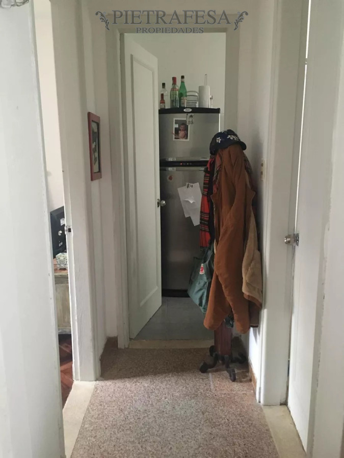 Apartamento ID.12090 - Apto en venta con renta 2 dormitorios, 1 baño -Punta Carretas