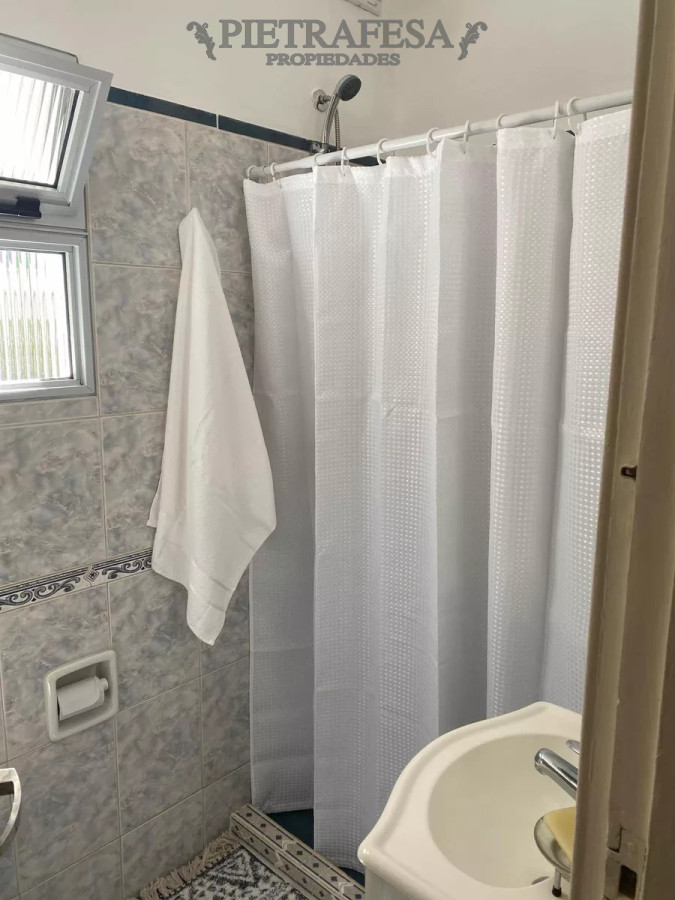 Apartamento ID.7155 - Apartamento en venta, 2 dormitorios, 1 baño y patio- Pte Lorenzo Batlle -Tres Cruces