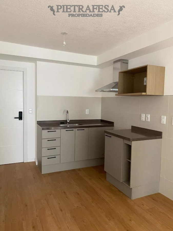 Apartamento ID.7259 - Apartamento en alquiler, 2 dormitorios, 1 baño, terraza, Felipe Sanguinetti, Unión.